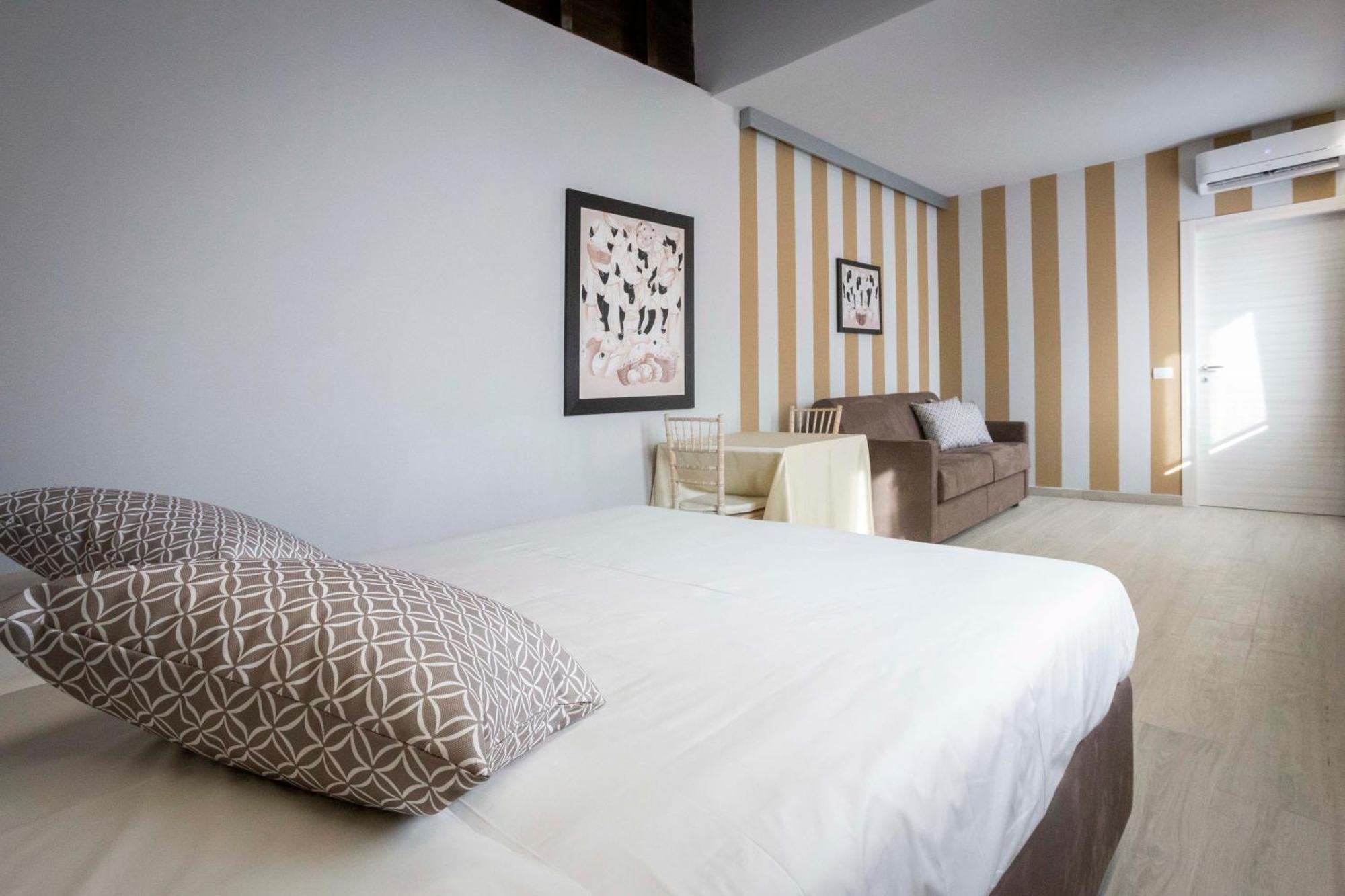 Bed and Breakfast Gelso Bianco Cogliate Esterno foto